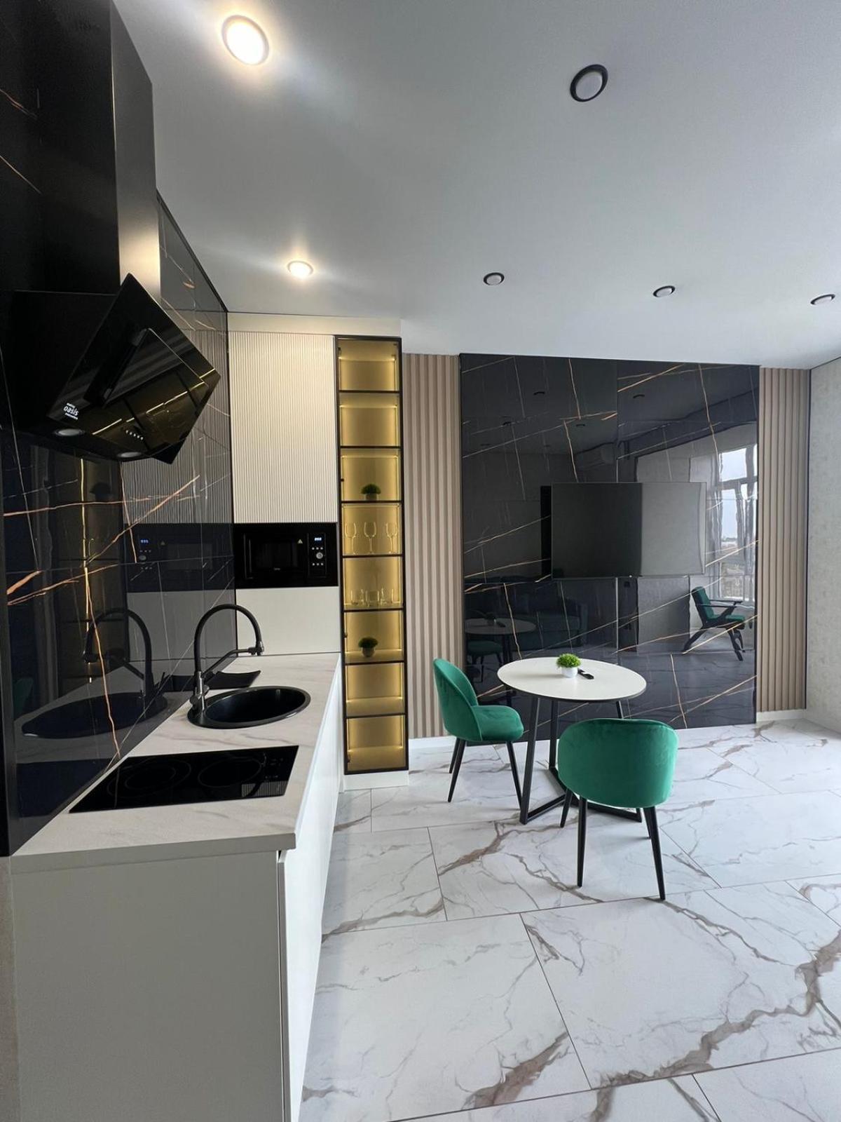 дизайнерская жк шанырак 33 Apartment *